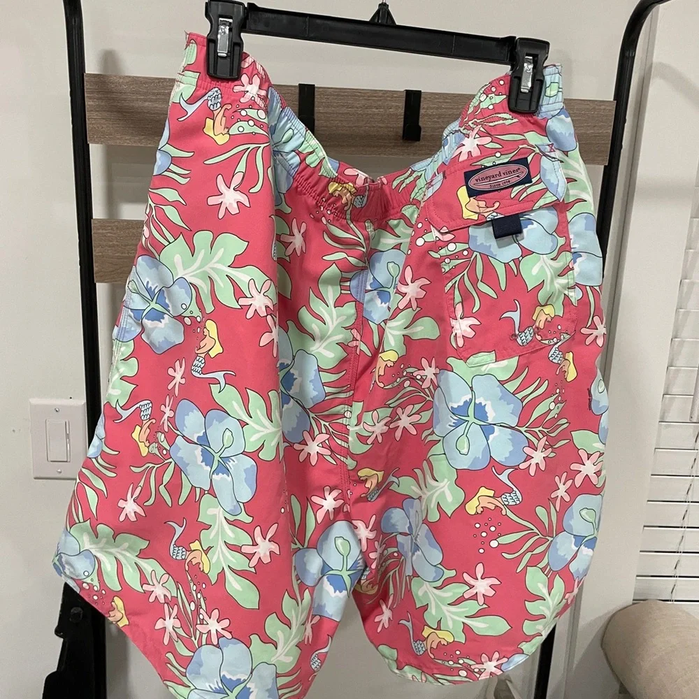 Vineyard Vines Men’s Summer Beach Pattern Swim Trunks Size XXL
